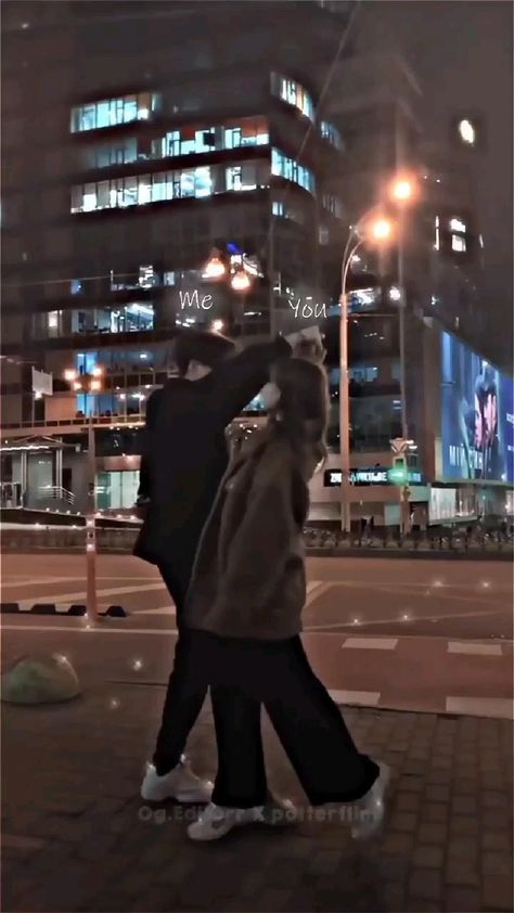 Couple Dancing Aesthetic, Couple Dance Videos, Diamond Music, Reel Dance, Morning Video, Kartu Doa, Cute Couple Dancing, Aesthetic Couple, Dancing Aesthetic