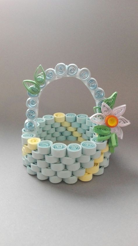 Diy Quilling Crafts, Newspaper Crafts Diy, Paper Quilling For Beginners, Paper Quilling Jewelry, Quilling Work, Cute Bunnies, Book Crafts Diy, Desain Quilling, Paper Quilling Patterns