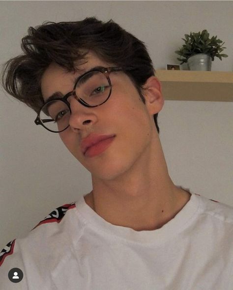 Manu Rios, Wearing Glasses, The Story, Books Wattpad, Wattpad, Books