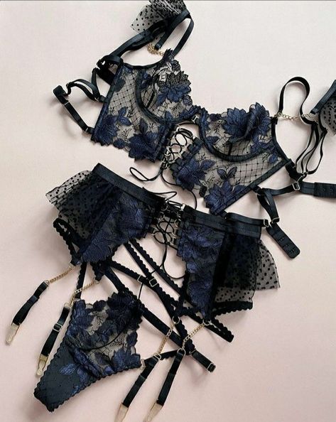 Cute Sleepwear, Lingerie Inspiration, Bra Sets, Seductive Clothes, Cute Lingerie, Pretty Lingerie, Designer Lingerie, Bra And Panty Sets, Bras And Panties