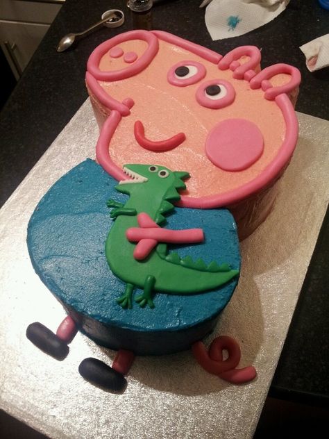 George Pig and Dinosaur - for my little rabbit Viola... she would LOVE this!! George Pig Cake, Bolo Da Peppa Pig, George Pig Party, George Pig Birthday, Simple Birthday Cake Designs, Greta Gris, 4de Verjaardag, Peppa Pig Birthday Cake, Cake Designs For Kids