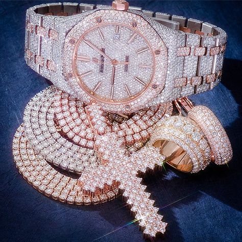 Shop online with the world renowned Icebox Diamonds & Watches based in Atlanta, GA.  All jewelry designed and manufactured for Icebox to the highest quality standards.  All items are made of gold & diamonds starting from $500 on up. Watch Snapchat Story, Watch Snapchat, Icebox Diamonds, Bracelets Tennis, Rolex Diamond, Crystal Bridal Tiaras, Leonel Messi, Expensive Jewelry Luxury, Snapchat Story