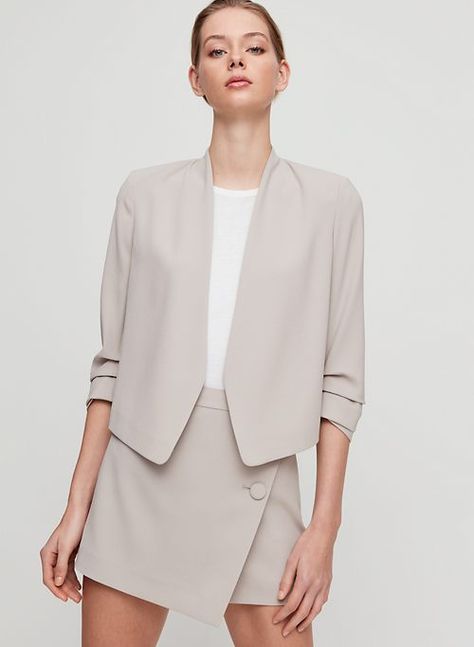 MACAULEY BLAZER SHORT | Aritzia Womens Blazer, Blazer And Shorts, Formal Outfit, Blazer Fashion, Blazer Dress, Colorful Fashion, Fashion Inspo Outfits, Work Outfit, Batik