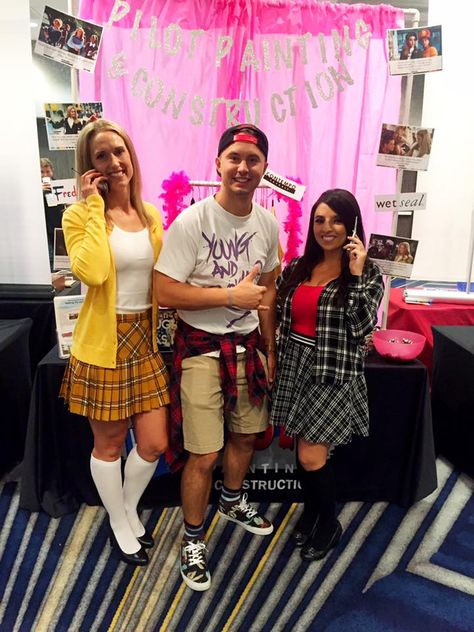 Clueless themed tradeshow booth. Cluleess party theme. Clueless Party Theme, Clueless Birthday, Clueless Party, Chili Cook Off, Cook Off, Tradeshow Booth, Clueless, Trade Show, Fall Fashion