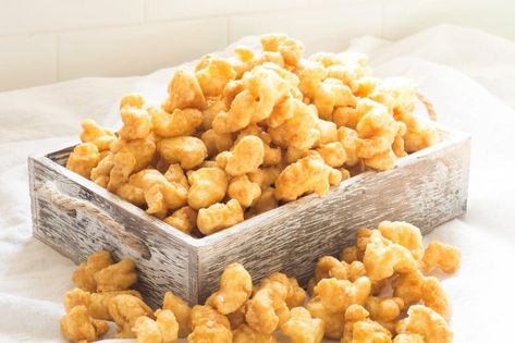 Quick and Easy Caramel Puff Corn | Pear Tree Kitchen Puffed Corn Recipes, Caramel Puff Corn, Puff Corn, Recipe For Caramel, Caramel Recipe Easy, Gift Recipes, Applesauce Cookies, Easy Caramel, Holiday Bread