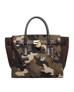 Camo Bags, Military Inspired Fashion, Outlet Michael Kors, Camo Bag, Camo Purse, Everyday Tote Bag, Michael Kors Outlet, Mk Bags, Travel Tote Bag