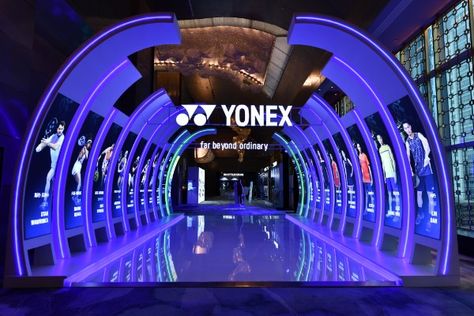 Twice a year, sporting equipment brand Yonex hosts a gathering for dealers to order the latest products, discuss new sales and development strategies, and promote sales. One of latest of these, the 2021 Yonex Newest Technology and Products Trade Show, was held from 9-17 July 2020 in Shanghai. Technology Event, Futuristic Party, Arch Gate, Art Deco Design Graphics, Virtual Exhibition, Event Entrance, Photo Frame Prop, Event Stage, Mobile Gaming