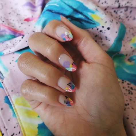 LV DESIGNER NAILS - INSPIRED BY MEMPHIS MILANO x MY LV PANTS IN TNE BACKGROUND #nails #nailart #manicure #louisvuitton Lv Pants, Background Nails, Designer Nails, Nails Inspired, Memphis Milano, Nail Games, Nails Nailart, Nail Ideas, Manicure