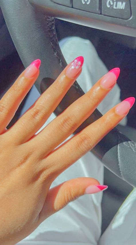 Nails Florida Vacation, Cute Nails For California, Cute Spring Break Nails Almond, Nail Inspo For Spring Break, Cute Pink Design Nails, Acrylic Nails For Florida Vacation, Cute Nail Inspo For Vacation, Nail Ideas Almond Shape Summer, Cute Nails For Florida