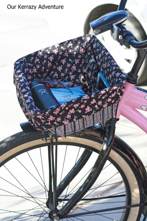 This DIY Bike Basket Liner is a summer must! I really love riding my bike. And this summer I am trying my best to sneak in extra family time. Diy Bicycle Basket, Diy Bike Basket, Bike Basket Liner, Dog Bike Basket, Diy Bicycle, I Am Trying My Best, Bike Water Bottle Holder, Liner Tutorial, Biking With Dog