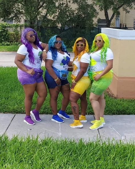 Party Matching Outfits, Freaknik Outfits, Bsf Goals, Kids Outfits Daughters, Matching Fits, Friend Groups, Matching Outfits Best Friend, Squad Outfits, Girl Sleepover