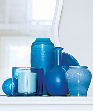 Colored Vases, Popular Decor, Store Organization, Blue Vase, Real Simple, Small Vase, Decorating Tips, Home Office Decor, Household Items