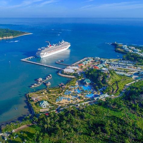 Dominican Republic Has It All on Instagram: “📍 Amber Cove Cruise Terminal, Puerto Plata. República Dominicana #NOFILTERNEEDED 🇩🇴😍❤️☀️🌴 #DRHasitall . Apóyanos con un “LIKE/Me Gusta” ❤️…” Amber Cove Dominican Republic, Amber Cove, Bachelorette Cruise, Cruise Terminal, America Latina, Anniversary Trips, World Travel, 2024 Vision, Cruise Vacation