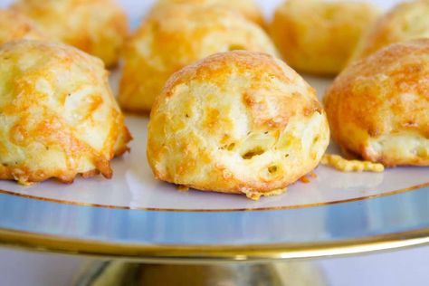 Gougeres (French Cheese Puffs appetizer) - Mon Petit Four Brazilian Cheese Puffs Gluten Free, French Cheese Puffs, Gougeres Recipe, Alain Ducasse, French Cheese, Cheese Puffs, Choux Pastry, Amazing Appetizers, Summer Cooking