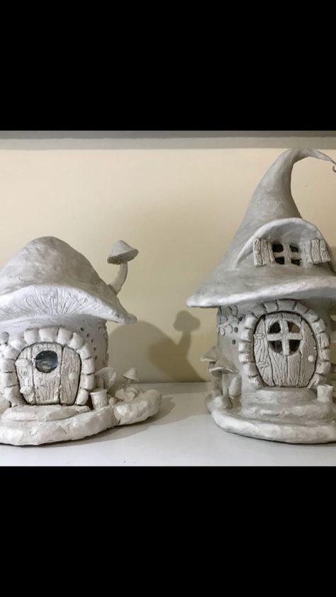 Paper clay and soda bottle fairy house Clay Fairy House Bottle, Fairy House Ideas Clay, Fairy House Pottery, Clay Fairy House Diy, Garden Pottery Ideas, Bottle Fairy House, Clay Fairy Houses, Fairy House Clay, Crafts With Lights