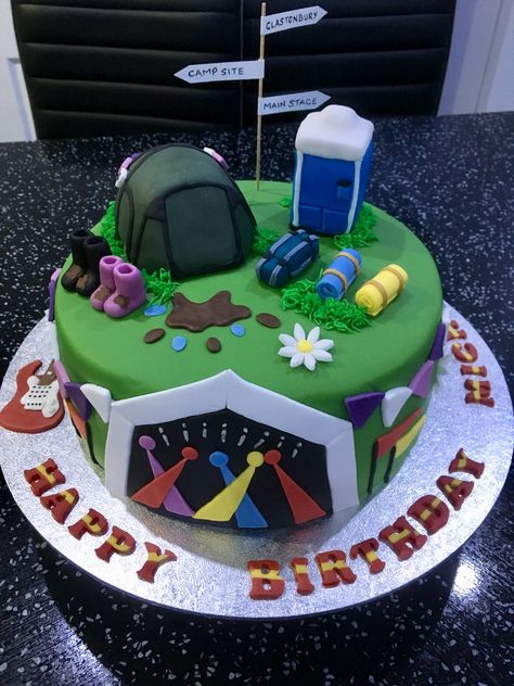 Music festival cake #glastonburycake #musicfestivalcake Festival Birthday Cake, Festival Cake, Camping Cake, Festival Themed Party, Rocket Cake, Camping Cakes, Cake Festival, Halloween Cake Topper, Birthday Baking