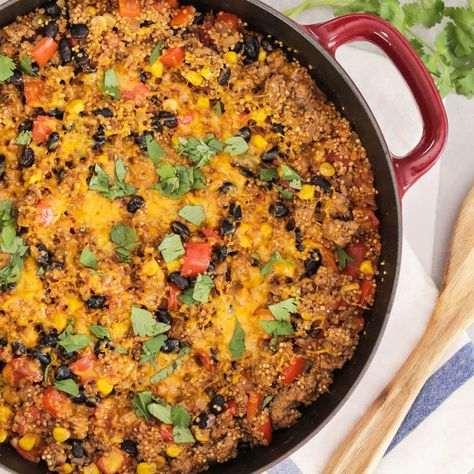 Turkey Quinoa Taco Skillet Turkey Quinoa Skillet, Quinoa Skillet, Turkey Quinoa, Quinoa Tacos, Taco Skillet, Domestic Geek, Jalapeno Chili, Turkey Tacos, Quinoa Bowl