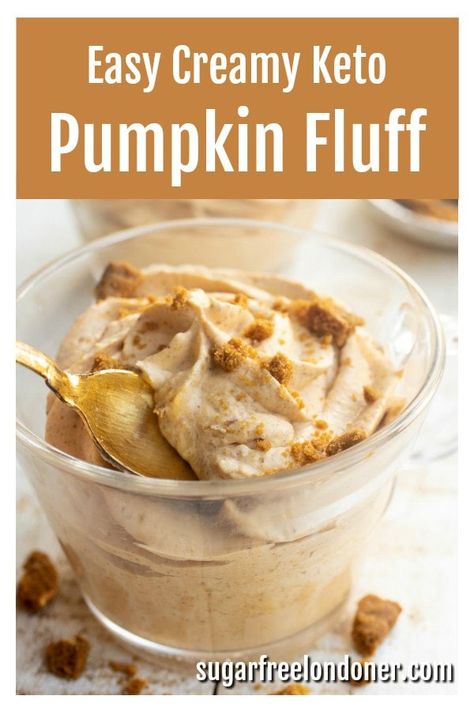 This low carb keto pumpkin mousse is dreamy-creamy and incredibly easy to make. It tastes just like a pumpkin cheesecake that's served in a bowl. Only 5 minutes prep! #ketopumpkinmousse #pumpkinmousse #ketomousse #lowcarbpumpkinmousse #lowcarbmousse #ketopumpkin Keto Pumpkin Fluff, Keto Pumpkin Mousse, Pumpkin Fluff, Pumpkin Mousse, Postre Keto, Keto Pumpkin, Low Carb Low Sugar, Keto Dessert Easy, Low Carb Sweets