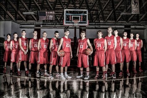 Basketball Team Pictures High School, Basketball Team Photoshoot, Team Basketball Pictures, Youth Basketball Pictures, Basketball Team Photos, Basketball Portraits, Team Picture Poses, Basketball Photoshoot, Basketball Shoot