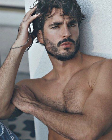 Male Facial Hair, Leg And Ab Workout, Taper Fade Short Hair, Great Beards, Beard Styles For Men, Gorgeous Eyes, Curly Hair Men, Men Model, Beard Styles