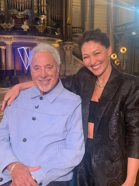 Tom Jones (@RealSirTomJones) on X Sir Tom Jones, Tom Jones, Chicago Shows, Me Tv, The Voice, Chicago, Quick Saves