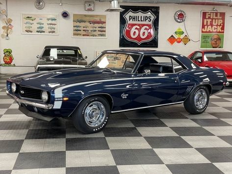 1969 Chevrolet Camaro SS 396 Check more at https://classiccartoday.com/f3e4f4 Cheverlot Camaro, 1969 Yenko Camaro, Camaro Ss 1969, 1968 Camaro Ss, 1969 Chevelle Ss, 70 Camaro, Yenko Camaro, 68 Camaro, 1969 Chevelle