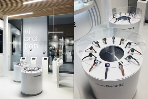 Samsung store by Umdasch Shopfitting, Paris – France » Retail Design Blog Samsung Store, Ball Display, Desk Display, Sound Track, Store Concept, Popular Gifts, Watch Display, Retail Design Blog, Phone Shop