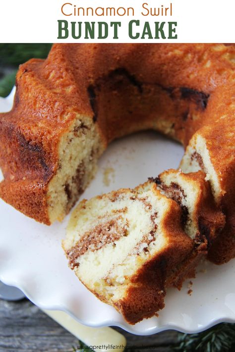 This Cinnamon Swirl Bundt Cake is a perfect dessert! Warm vanilla cake with a sweet cinnamon sugar swirl through the centre.  Delicious! Cinnamon Bunt Cake, Cinnamon Swirl Bundt Cake, Swirl Bundt Cake, Bunt Cake Recipe, Coffee Cake Bundt, Cinnamon Swirl Cake, Easy Bundt Cake Recipes, Cake Bundt, Cake Cinnamon