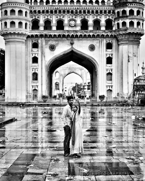 "Freedom Of Selfie" - @vjphotography_4u_ #selfie #freedom #lovers #couplegoals #couples #charminar #hyderabad #sphphotowalk… Chennai Street Photography, Kolkata Couple Photography, Charminar Couple Shoot, Maharashtra Couple Photography, Gateway Of India Couple Poses, Photo Walk, Hyderabad, Pre Wedding, Couple Goals