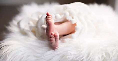 20 Powerful Prayers for Newborn Babies - Protection and Joy Albanian Names, Photo Bebe, Babies First Words, Prayer For Baby, Faux Sheepskin Rug, Names For Boys, Baby Pictures Newborn, Seance Photo, Newborn Photography Poses