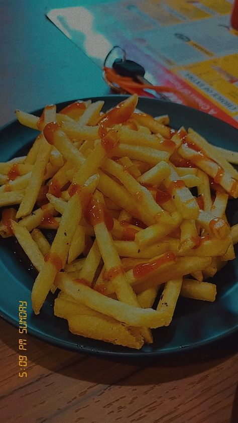 Food, snacks, French fries, cafe, food French Fries Snap, Fast Food Snap, Pics Of Cute Couples, Indian Fast Food, M Letter Images, Beautiful Profile, Birthday Greetings Friend, Letter Images, Happy Birthday Greetings Friends