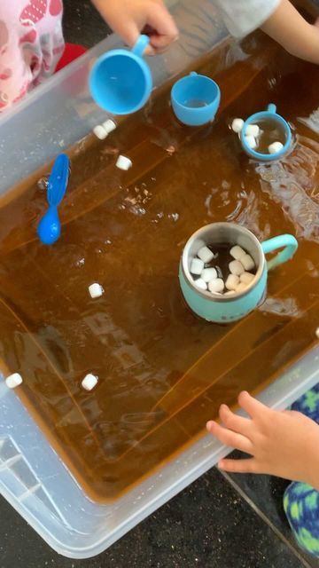 Chocolate Sensory Play, Hot Chocolate Sensory, Messy Play, Sensory Bin, Sensory Bins, Sensory Play, Imaginative Play, Winter Day, Marshmallows