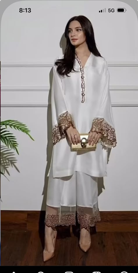 Shimmer Suit Design, Pakistani Cord Sets Outfit, Simple Dress Casual, Pakistani Formal Dresses, Latest Dress Design, Pakistani Fancy Dresses, Pakistani Fashion Party Wear, Fashion Sketches Dresses, Salwar Kamiz