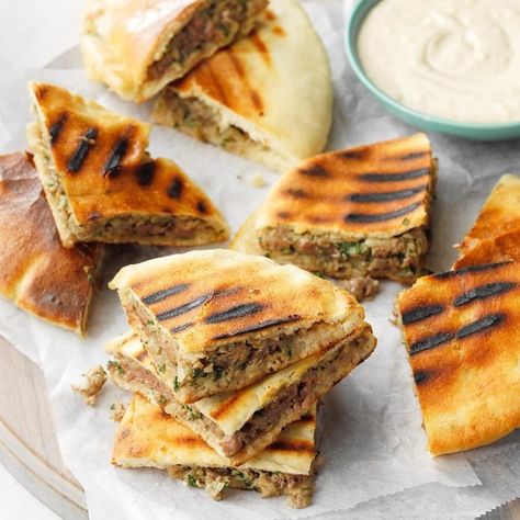 Panini Press, Ras El Hanout, Grilled Sandwich, Food Stall, Taste Of Home, Sandwich Recipes, Copycat Recipes, Food Truck, Pita