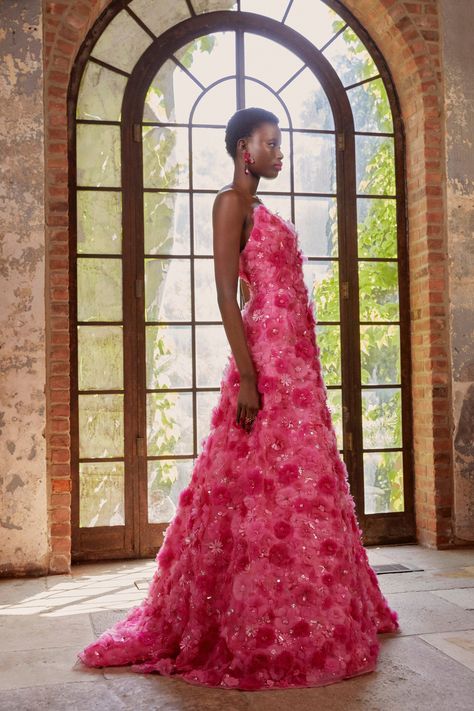 Carolina Herrera Resort 2023, Cherry Print Dress, Strapless Party Dress, Resort 2023, Silk Gown, American Fashion, 2023 Collection, 2023 Fashion, Inspired Fashion