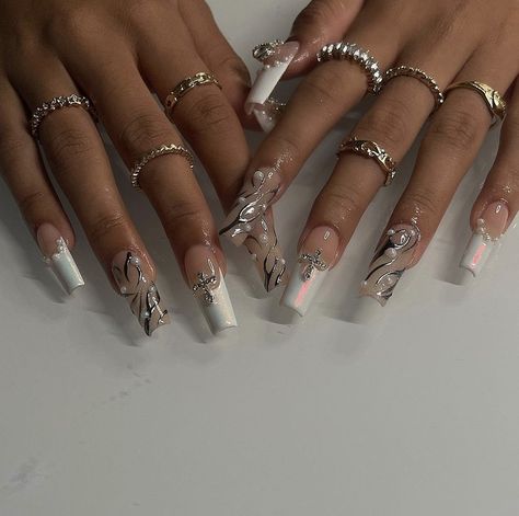 Aespa Nails, Nail Inspo Nail Art, Nails With Pearls, White French Nails, Hot Nail Designs, Different Types Of Nails, Y2k Nails, Nail Art Designs Diy, Long Acrylic Nails Coffin