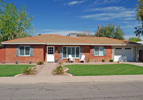 1940s Home Exterior, Stained Brick Exterior, Stained Brick, House Plan Ideas, Brick Ranch Houses, Ranch Houses, Comfortable House, Ranch House Exterior, White Shutters