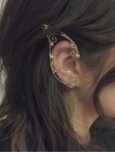 Cool Ear Piercings, Pretty Ear Piercings, Cool Piercings, Indie Jewelry, Cute Piercings, Dope Jewelry, Jewelry Inspo, Pretty Jewellery, Ear Jewelry