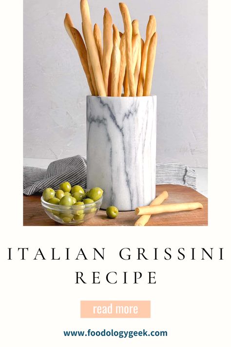 Grissini Recipe, Italian Breadsticks, Italian Starters, Italian Bread Sticks, Garlic Breadsticks, Marinated Mushrooms, Cheese Powder, Charcuterie Platter, Onion Dip