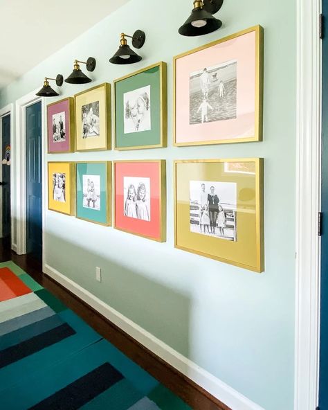 Gallery Wall Tutorial, Hallway Wall Decor Ideas, Painted Vinyl Floors, Family Pictures On Wall, Big Wall Decor, Florida Decor, Gallery Wall Layout, Display Family Photos, Unique Gallery Wall