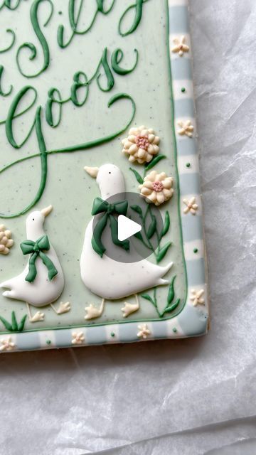 Emily Loggans on Instagram: "Editing this video kind of took forever. Happy Monday.🪿

#bakeyourworldhappy #bakefromscratch #sillygoose #sugarcookiedecorating #sugarcookieart #bakersofinstagram #bakersgonnabake #bakestagram #bakerslife #foodiesofinstagram #goose #royalicingcookie #bakingvideo
#cookielover #cookiegram #cookiesofinstagram #thebakefeed #weekendbaking #royalicingart #f52grams #designercookies #royalicingcookies #cookiedecorator #cookieartist #sugarcookiedecorating #sugarcookies #instacookies #cookiesfordays #cookiedecorating #decoratedsugarcookies" Goose Cookies Decorated, Goose Cookies, Cookie Gram, Bakers Gonna Bake, Baking Videos, Thanksgiving Cookies, Cut Out Cookies, Cookie Art, Icing Cookies