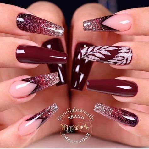 Maroon Nail Designs, Burgundy Acrylic Nails, Burgundy Nail Designs, Nail Art Noel, Red Nails Glitter, Wine Nails, Maroon Nails, Burgundy Nails, Coffin Nails Designs