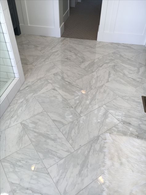 Herringbone marble tile Herringbone Porcelain Tile Floor, Herringbone Tile Kitchen Floor, Large Herringbone Tile Floor, Floor Tile Patterns Layout, Marble Herringbone Floor, Tile Bathroom Floor, Decorative Floor Tile, Herringbone Tile Floors, Tile Floor Living Room