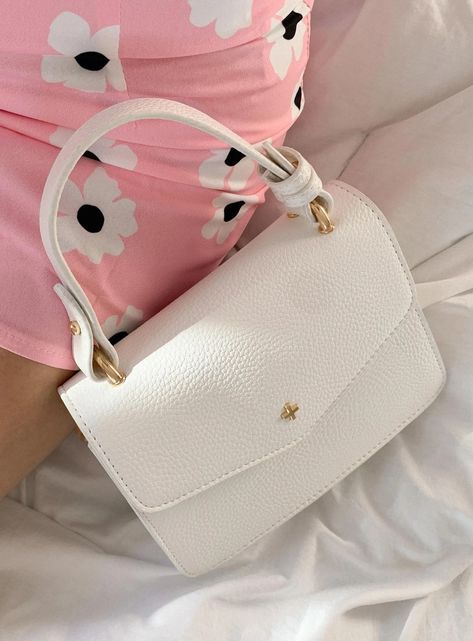 Peta & Jain Anna Mini Bag White – Princess Polly USA Aesthetic Purses, White Mini Bag, Hero Image, Trendy Purses, Aesthetic Bags, Purse Fashion, Cute Handbags, Croc Print, White Handbag