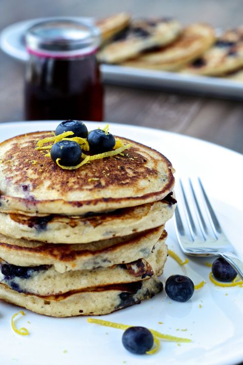 Lemon Ricotta Blueberry Pancakes | The Foodie Physician Berry Recipes, Crepe Cakes, Mille Crepe, My Favorite Recipes, Breakfast Bites, Blogger Photos, Lemon Ricotta, Berries Recipes, Blueberry Pancakes