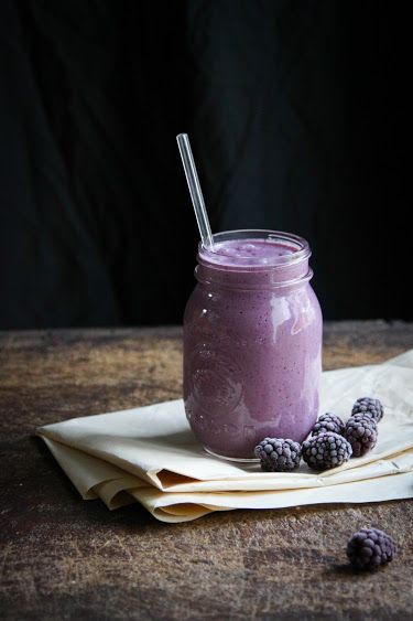 This Rawsome Vegan Life: HELLO, BLACKBERRY WALNUT SMOOTHIE Heathy Smoothies, Walnut Smoothie, Blackberry Smoothie, Smoothies Vegan, Best Smoothie, Pineapple Smoothie, Avocado Smoothie, Food Drink Photography, Orange Creamsicle