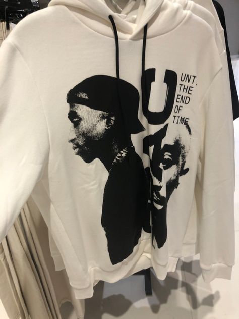 2pac Clothes, Tupac Clothes, Tupac Y2k, Tupac Shirts, Tupac Hoodie, 2pac Hoodie, Y2k 90s Aesthetic, 2pac T Shirt, Tupac Shirt