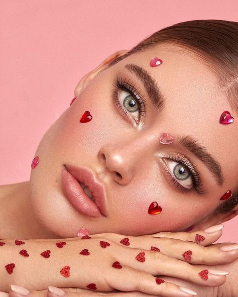 Sarah Brown, Valentine Photo Shoot, Fresh Makeup, Valentines Makeup, Beauty Photoshoot, Valentine Photography, Valentine Photo, Spring Makeup, Beauty Shoot