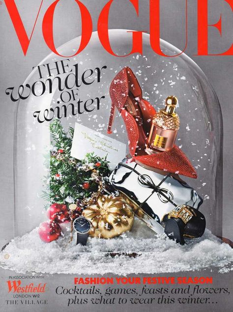 Vogue Christmas cover Christmas Product Shoot, Christmas Vogue, Vogue Christmas, Holiday Ads, Christmas Adverts, Christmas Ads, Easy Homemade Christmas Gifts, California Christmas, Magazines Fashion