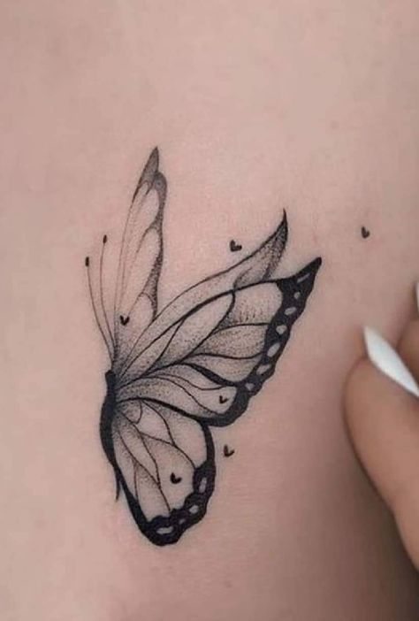 Landing Butterfly Tattoo, Masculine Butterfly Tattoo, Artist Tattoo Ideas, Tattoo Ideas Unique, Unique Butterfly Tattoos, Tattoo Artist Tattoo, Tattoo S, Tato Minimal, Catrina Tattoo